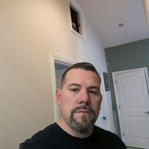 Meet your Posher, Raul